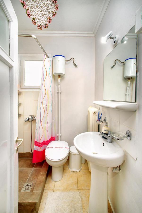 Acropolis Area Flat With Parthenon Views Apartment เอเธนส์ ภายนอก รูปภาพ