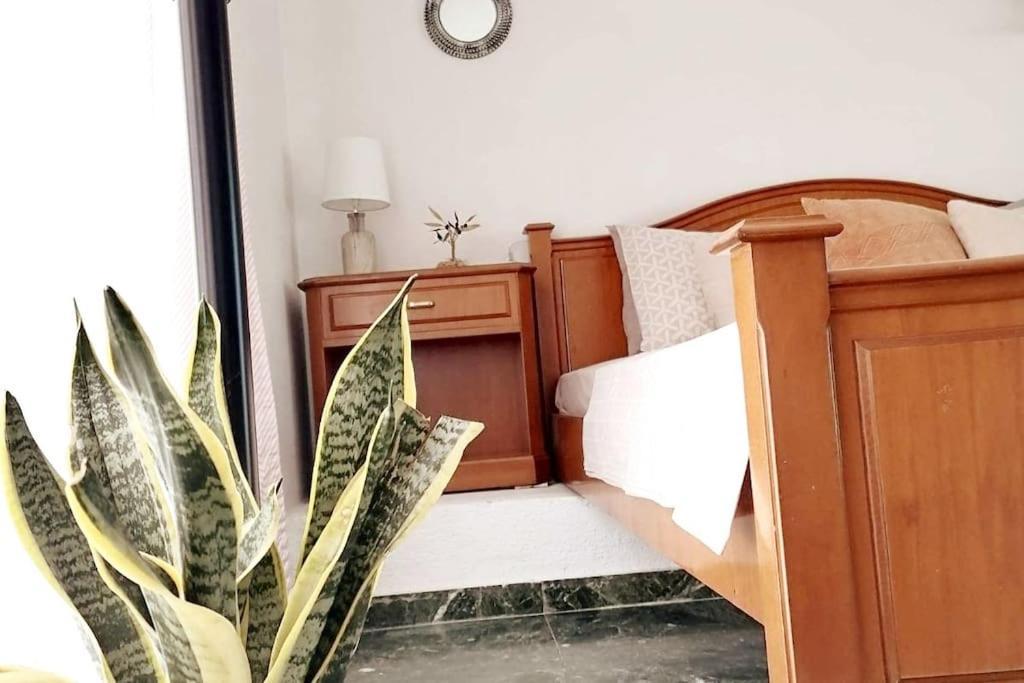 Acropolis Area Flat With Parthenon Views Apartment เอเธนส์ ภายนอก รูปภาพ