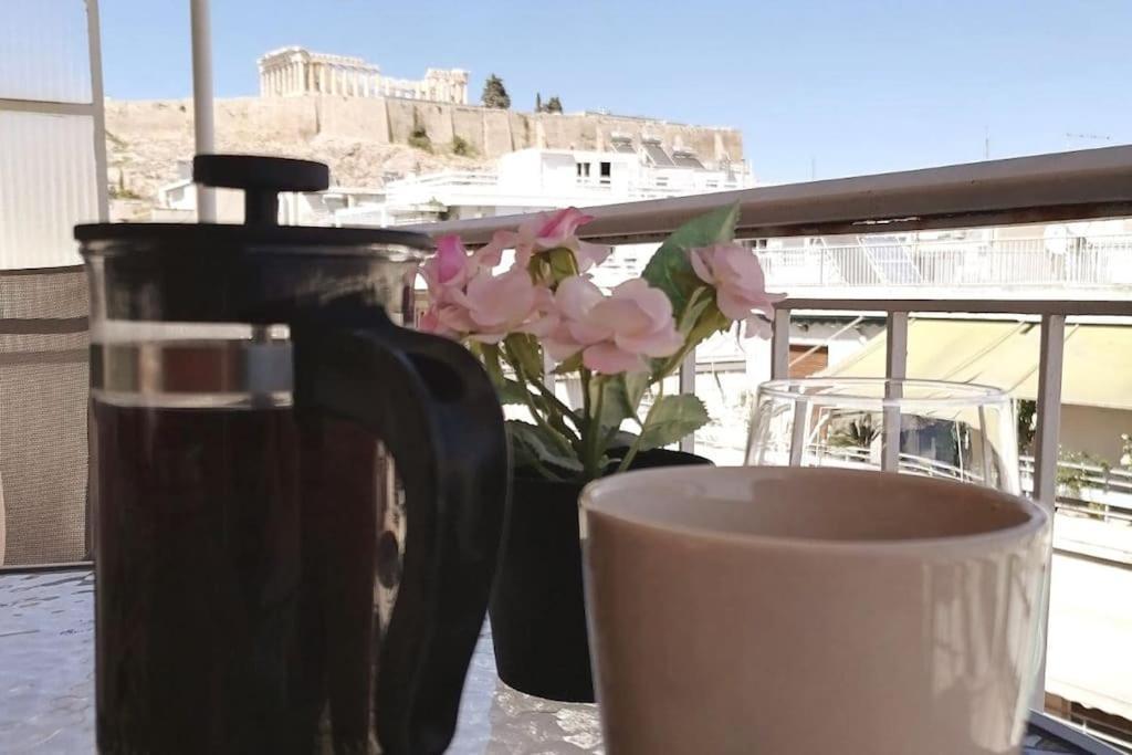 Acropolis Area Flat With Parthenon Views Apartment เอเธนส์ ภายนอก รูปภาพ