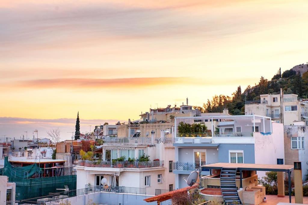 Acropolis Area Flat With Parthenon Views Apartment เอเธนส์ ภายนอก รูปภาพ
