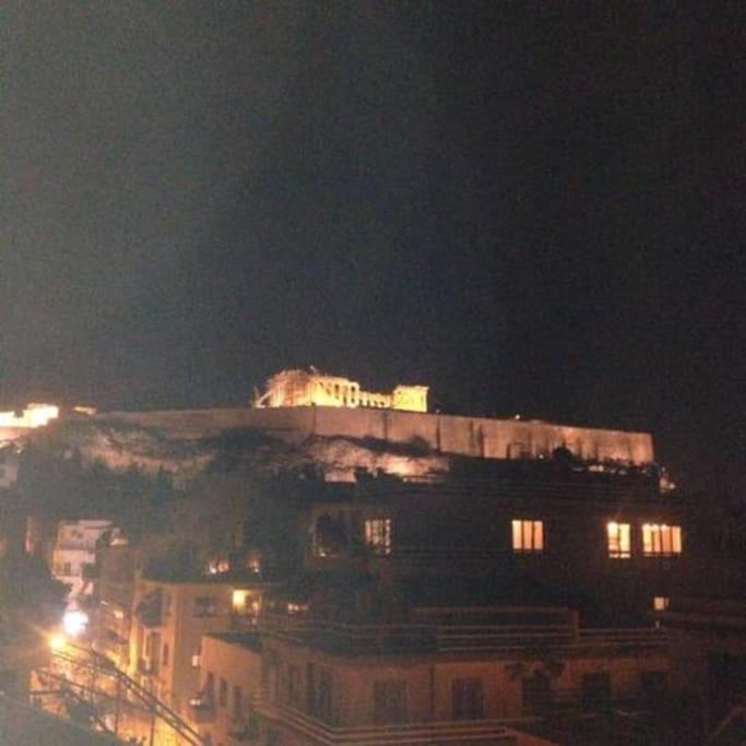 Acropolis Area Flat With Parthenon Views Apartment เอเธนส์ ภายนอก รูปภาพ